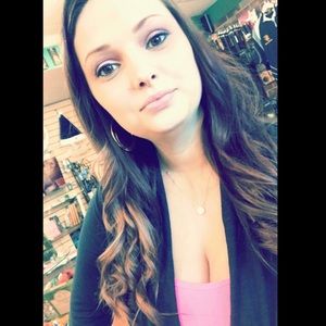 Meet your Posher, Samantha